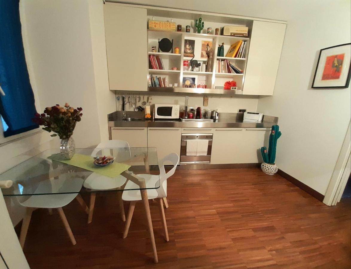 Room Inn Milão Exterior foto